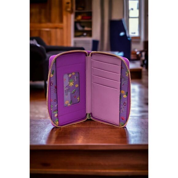 LOUNGEFLY - DISNEY PRINCESS STORIES SERIES 5/12 TANGLED RAPUNZEL WALLET - NEW - Picture 3 of 3